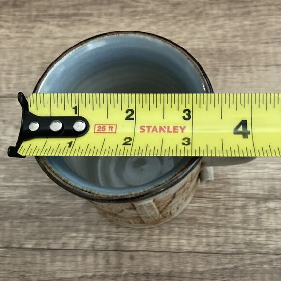 Bendigo Pottery Mug Graham Masters 2003 Low Relief Stoneware Australia - Picture 10 of 10